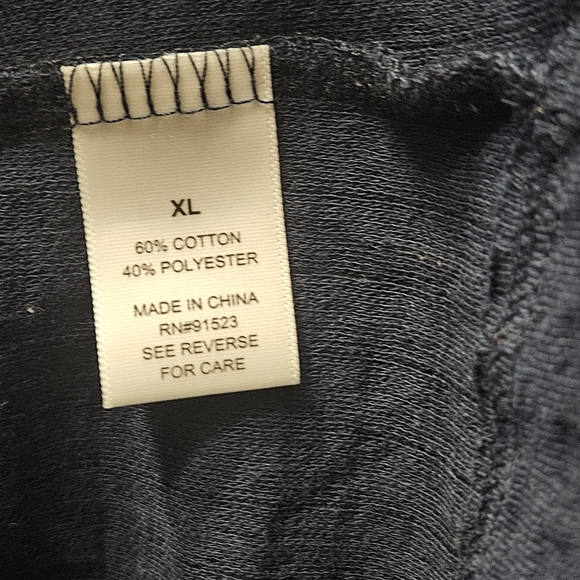 Men's Robe - Picture 3 of 5